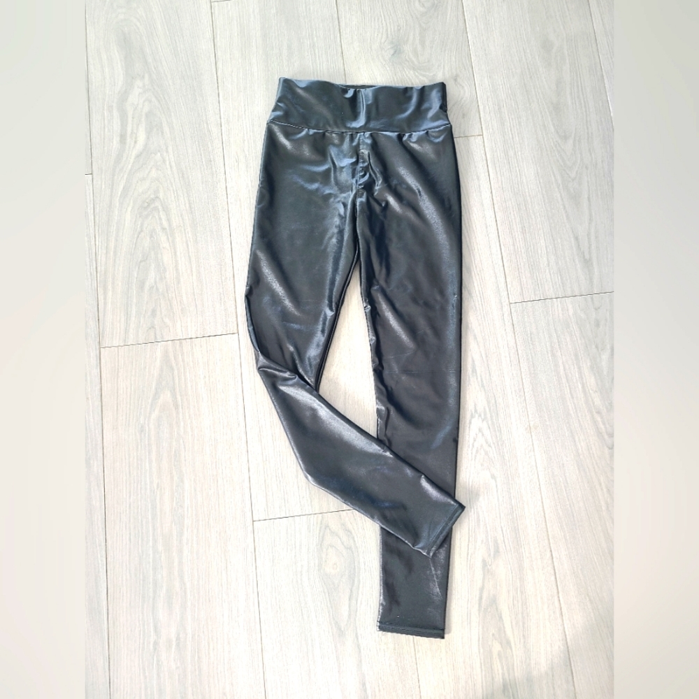 Pleather leggings